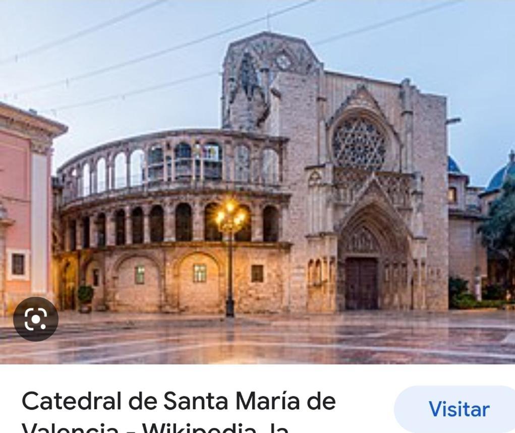 Valencia Centro Andando Y Playa Malvarrosa Tranvia Ngoại thất bức ảnh